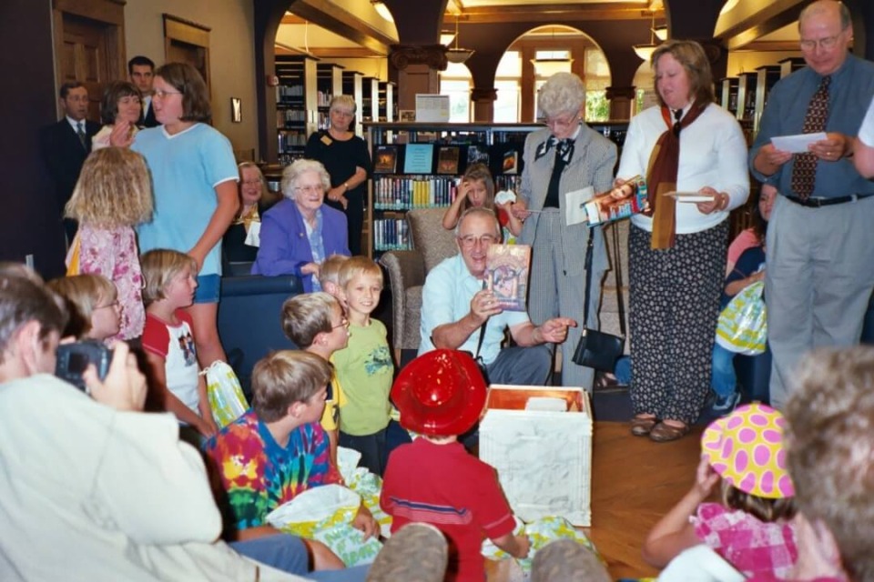 The Oskaloosa Public Library prepares a time capsule, including the first Harry Potter book.