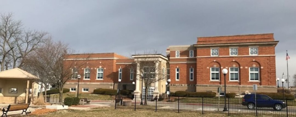 Exterior of the Oskaloosa Public Library 